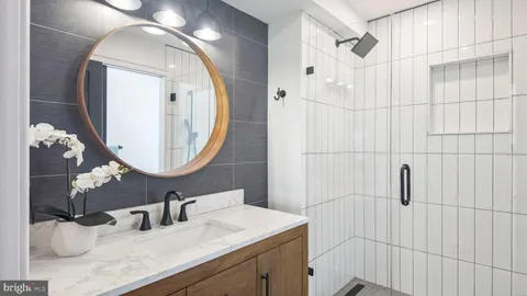 $1,499,000 | 615 East Mt Pleasant Avenue, Philadelphia, PA 19119