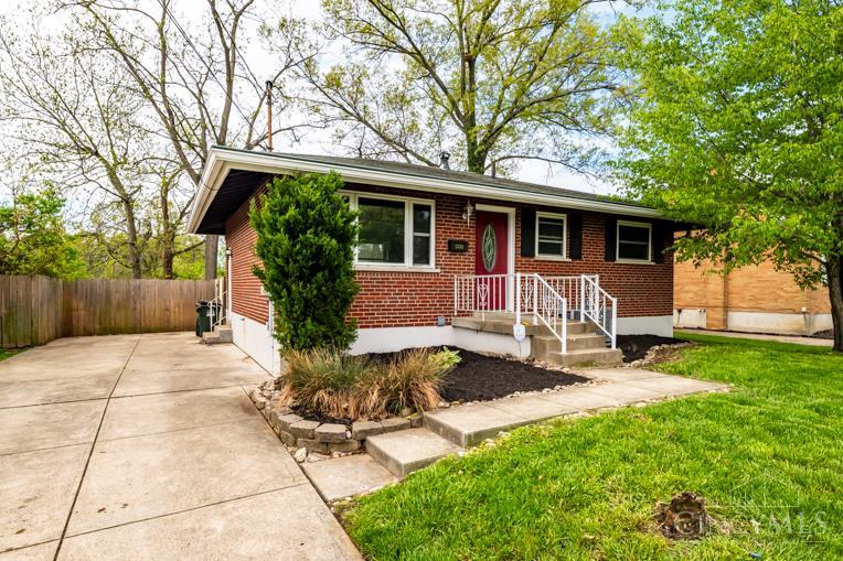 3333 Alexis Road Cincinnati, OH 45239 - Photo 3 of 32 Gallery Image 3