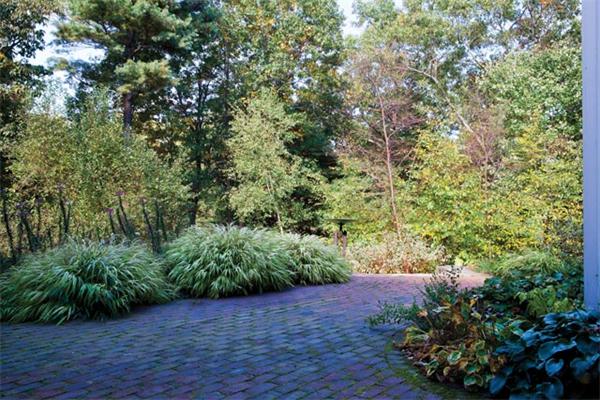 9 Merrall Road Dedham, MA 02026 - Photo 12 of 13 Gallery Image 12