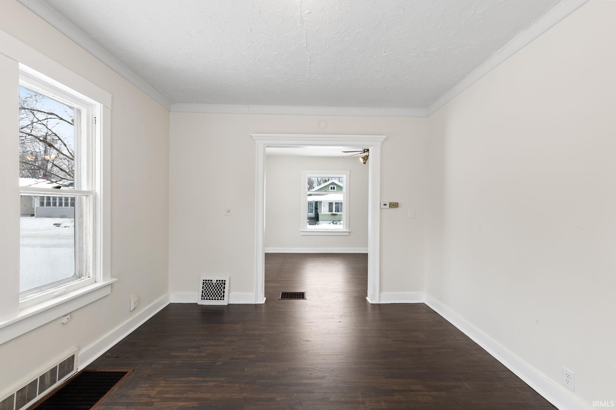 137 Bank Street Elkhart, IN 46516 - Photo 14 of 36