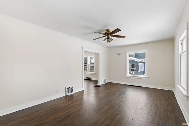 $220,000 | 137 Bank Street, Elkhart, IN 46516