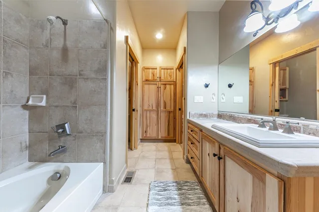 $1,980,000 | 14070 Alder Creek Road, Truckee, CA 96161