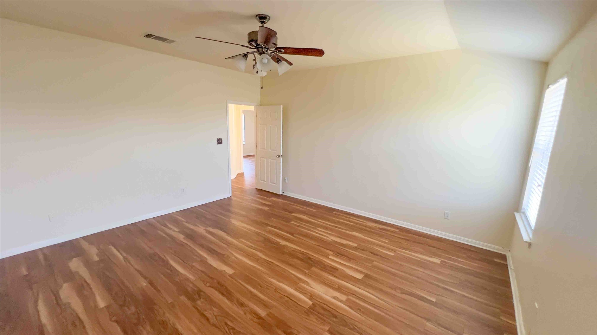 709 Rusk Road Round Rock, TX 78665 - Photo 12 of 29 Primary Bedroom