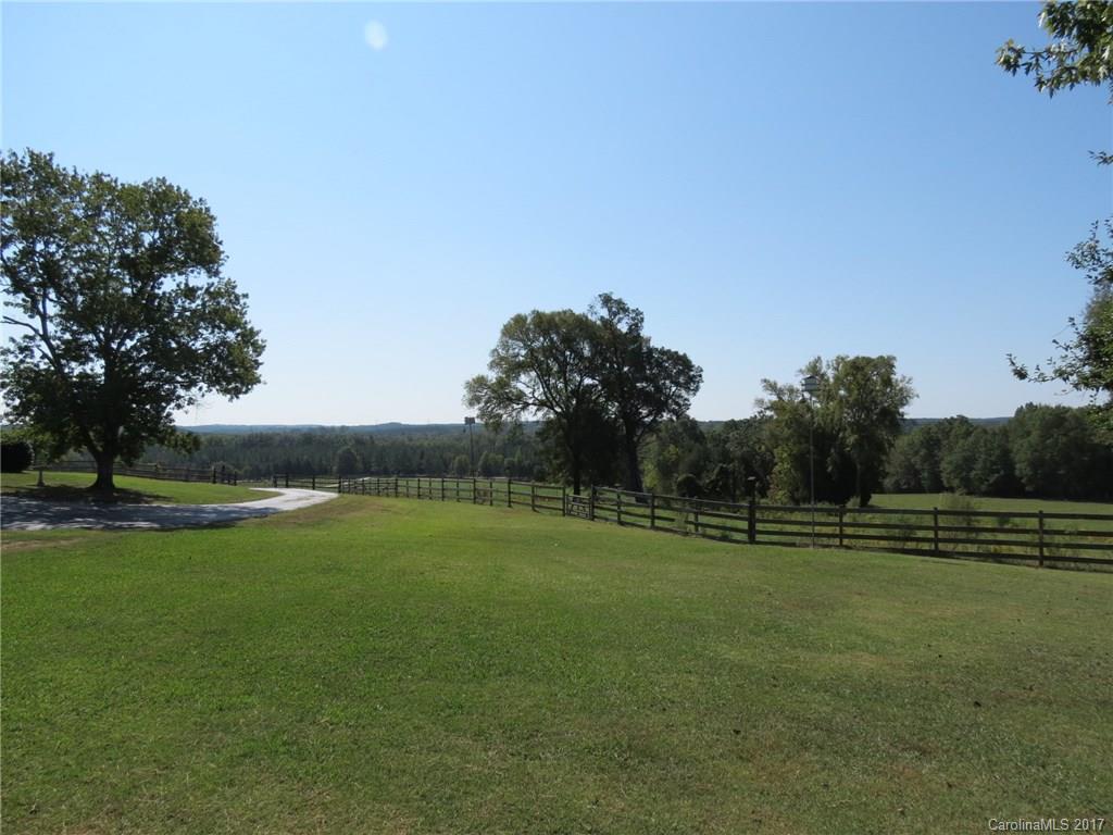 2440 West End Road Chester, SC 29706 - Photo 14 of 24 a view of outdoor space and yard
