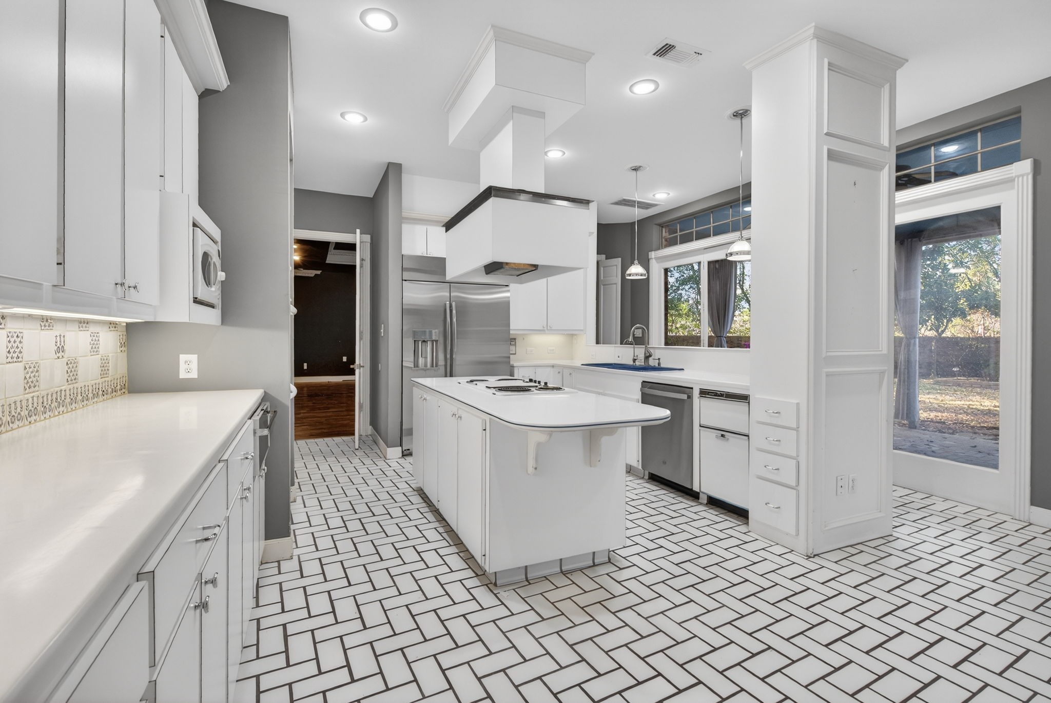 901 Longmire Road, Unit 54 Conroe, TX 77304 - Photo 15 of 48