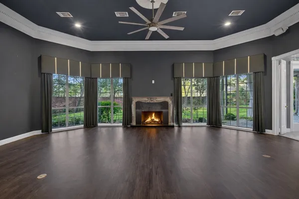 $499,900 | 901 Longmire Road, Unit 54, Conroe, TX 77304