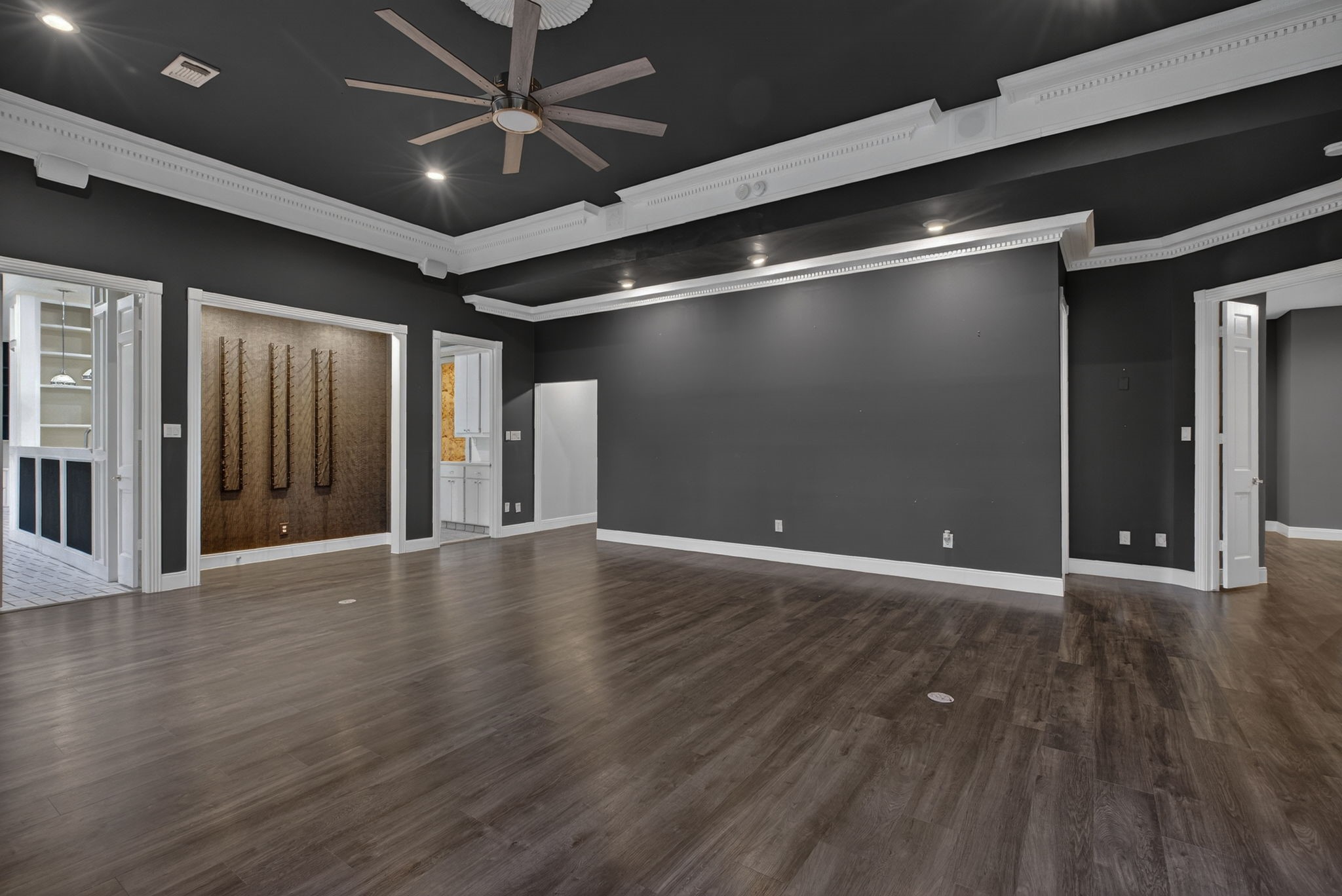 901 Longmire Road, Unit 54 Conroe, TX 77304 - Photo 23 of 48