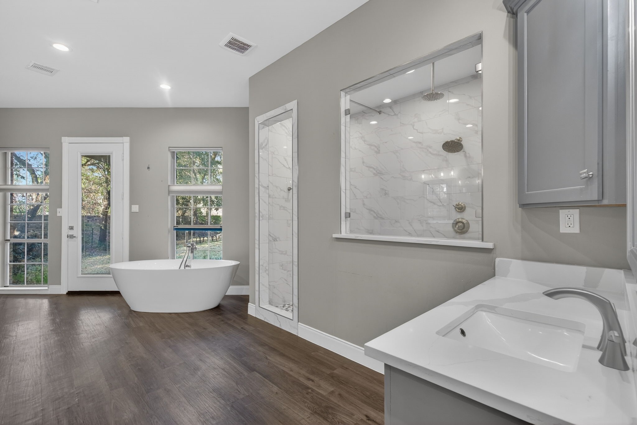 901 Longmire Road, Unit 54 Conroe, TX 77304 - Photo 30 of 48