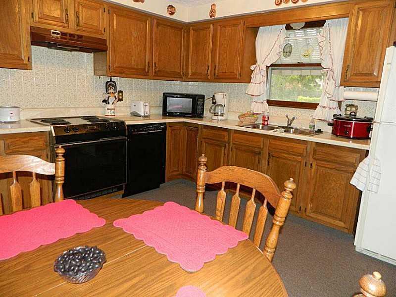 5335 West Ridgewood Road Springfield, OH 45503 - Photo 12 of 25
