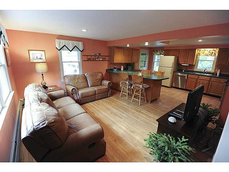 2 County Road York, ME 03902 - Photo 5 of 21 Living Room.