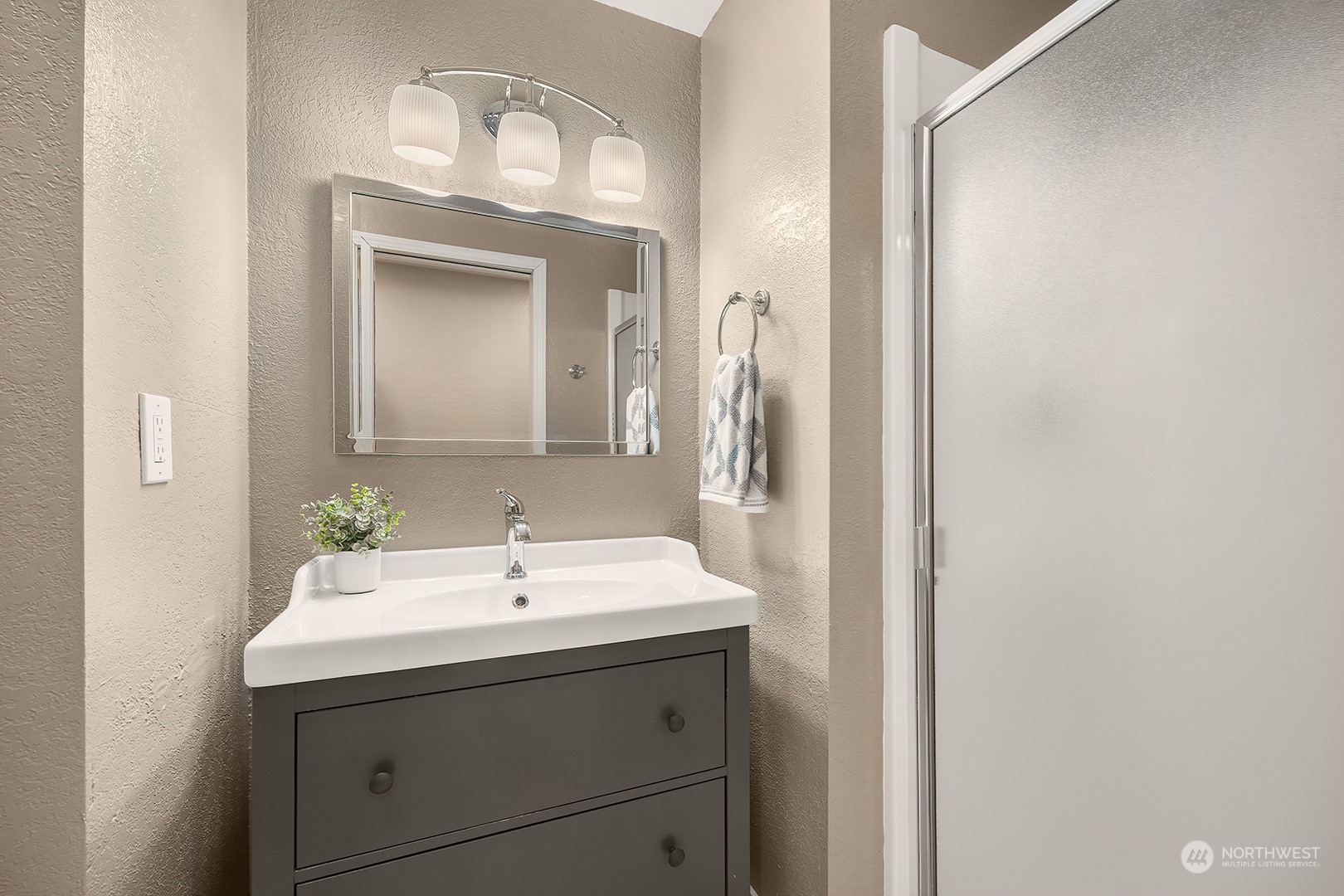 216 215th Street Southeast Bothell, WA 98021 - Photo 19 of 40