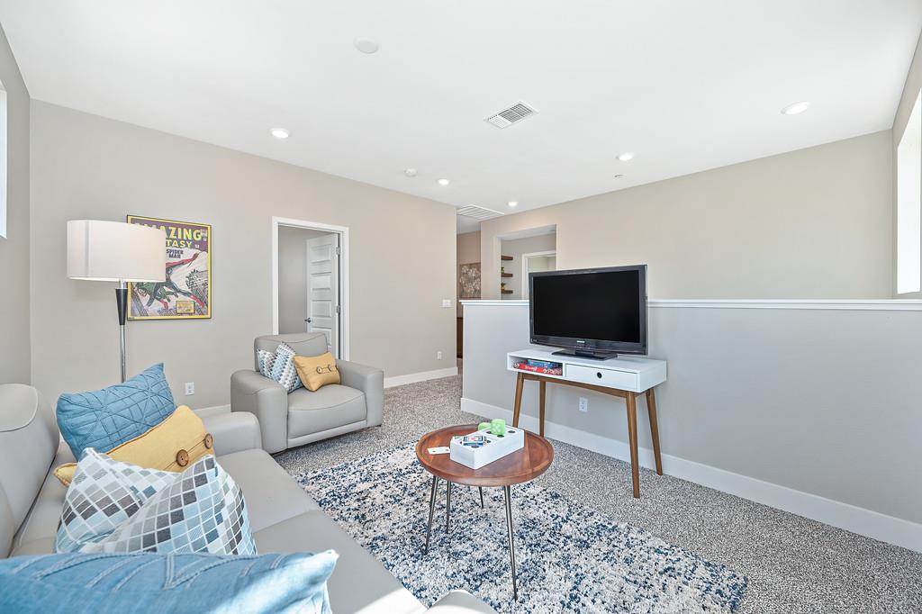 4327 Orpheus Circle Rancho Cordova, CA 95742 - Photo 18 of 39