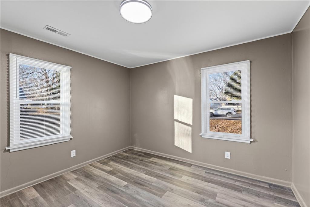 909 South Maple Street Ottawa, KS 66067 - Photo 11 of 23