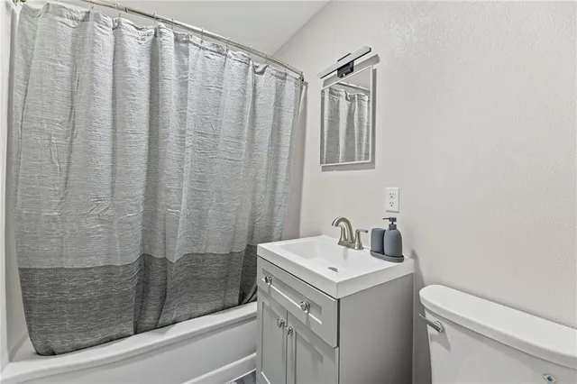 $135,000 | 909 South Maple Street, Ottawa, KS 66067