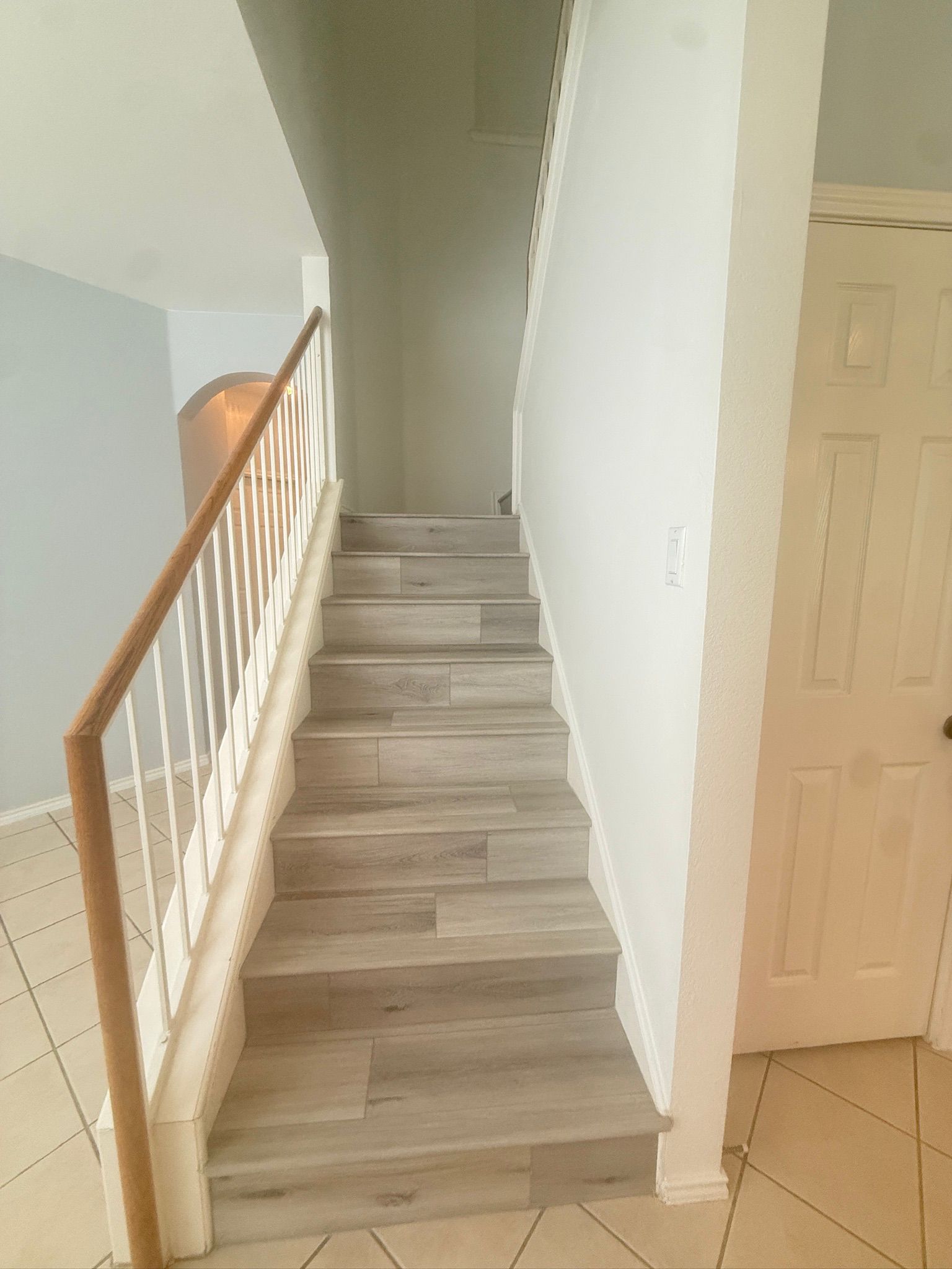 1900 Scofield Ridge Parkway, Unit 2103 Austin, TX 78727 - Photo 10 of 35 Stairs from dinning room next to kitchen