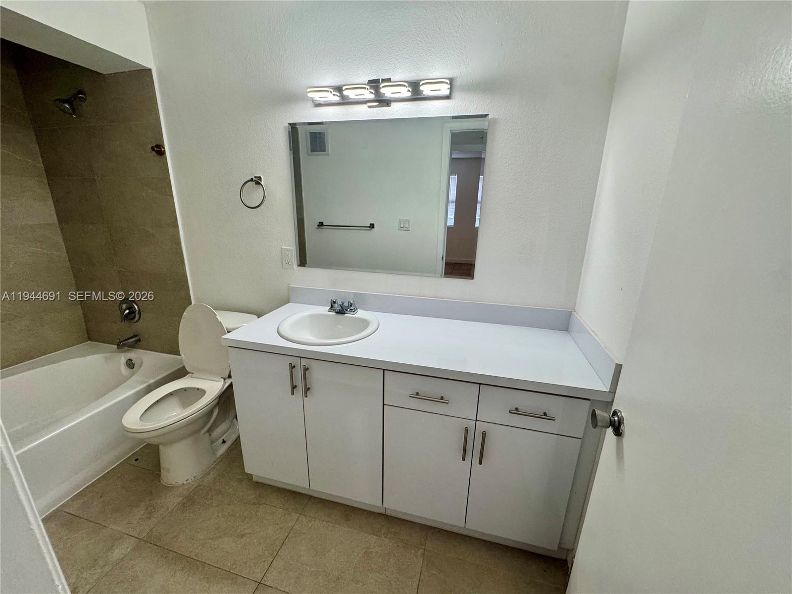 10441 Southwest 156th Court, Unit 424 Miami, FL 33196 - Photo 13 of 17