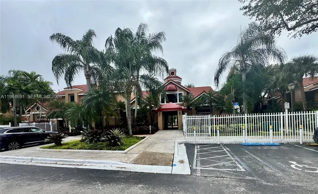 $1,850 | 10441 Southwest 156th Court, Unit 424, Miami, FL 33196