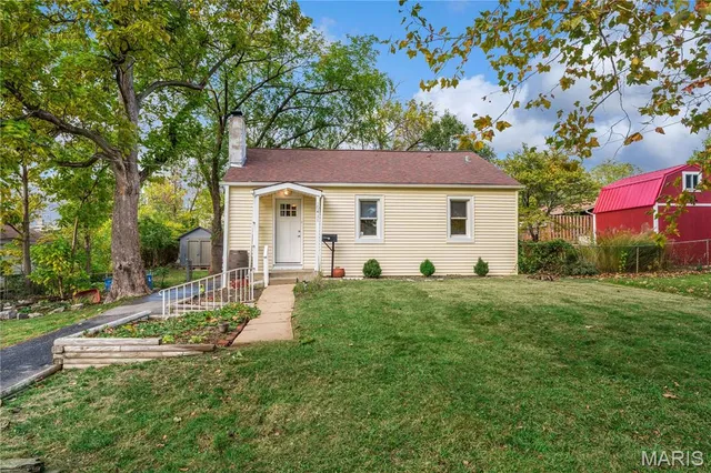 $145,000 | 10411 Maddox Place, St. Louis, MO 63114