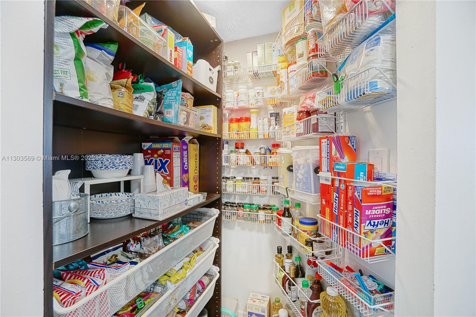 4101 Pine Tree Drive, Unit 908 Miami Beach, FL 33140 - Photo 18 of 41 unknown