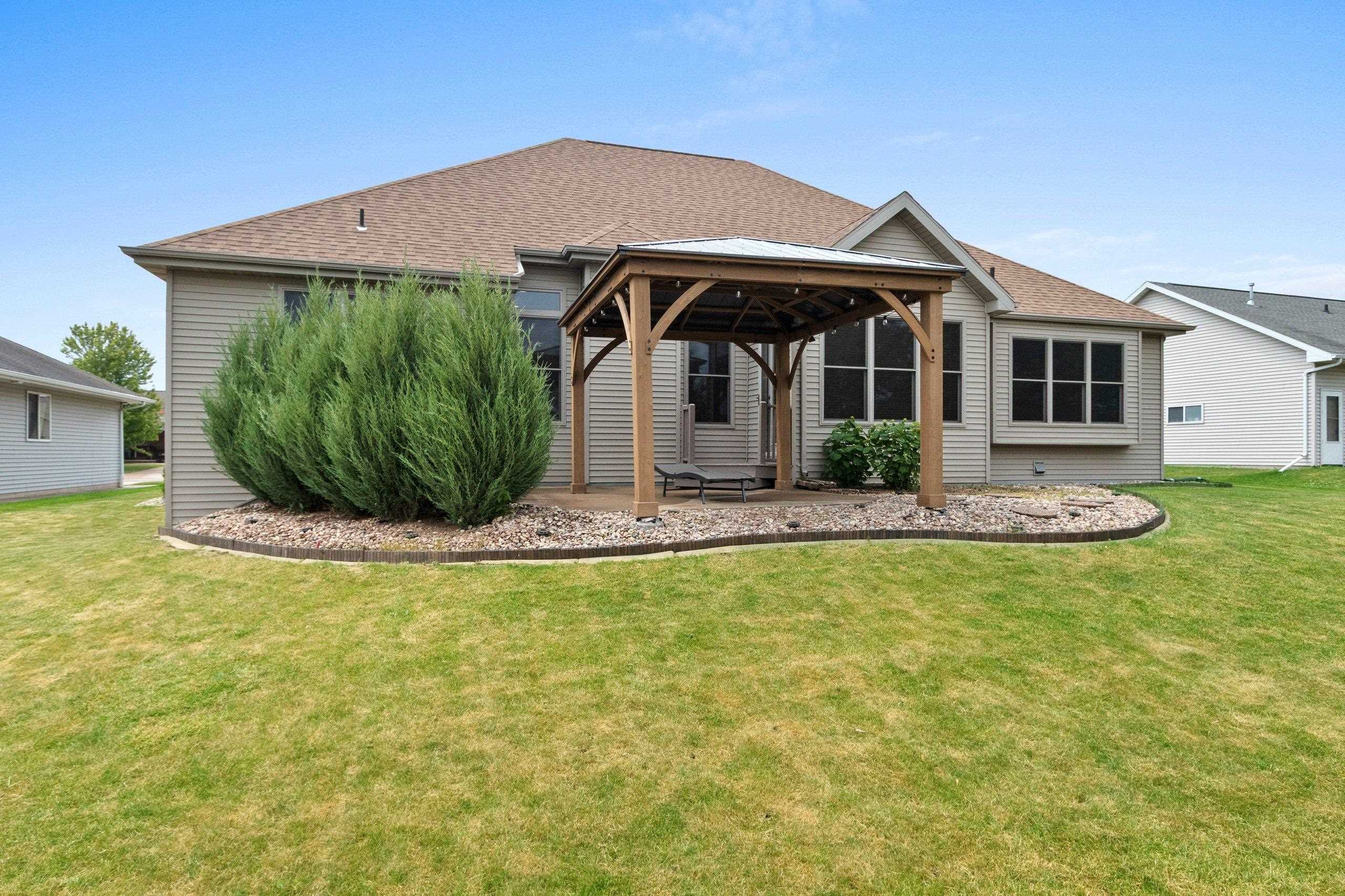 1892 Sunrise Lane Appleton, WI 54913 - Photo 36 of 50