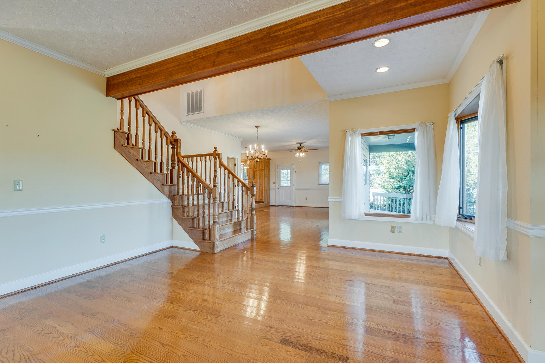 315 Hickman Road Piney Flats, TN 37686 - Photo 14 of 59 014