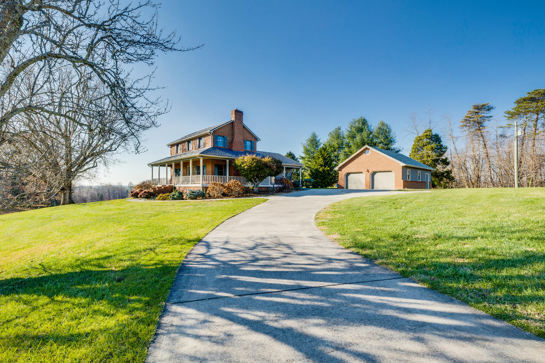 315 Hickman Road Piney Flats, TN 37686 - Photo 3 of 59 002