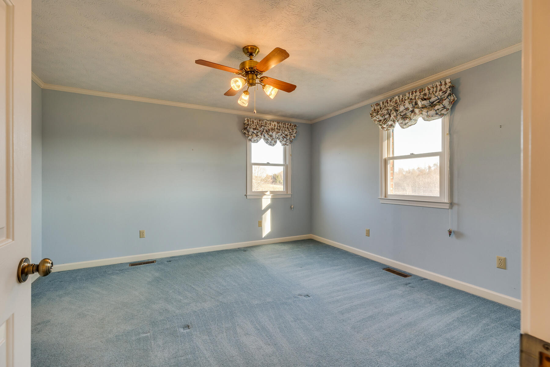 315 Hickman Road Piney Flats, TN 37686 - Photo 32 of 59 032