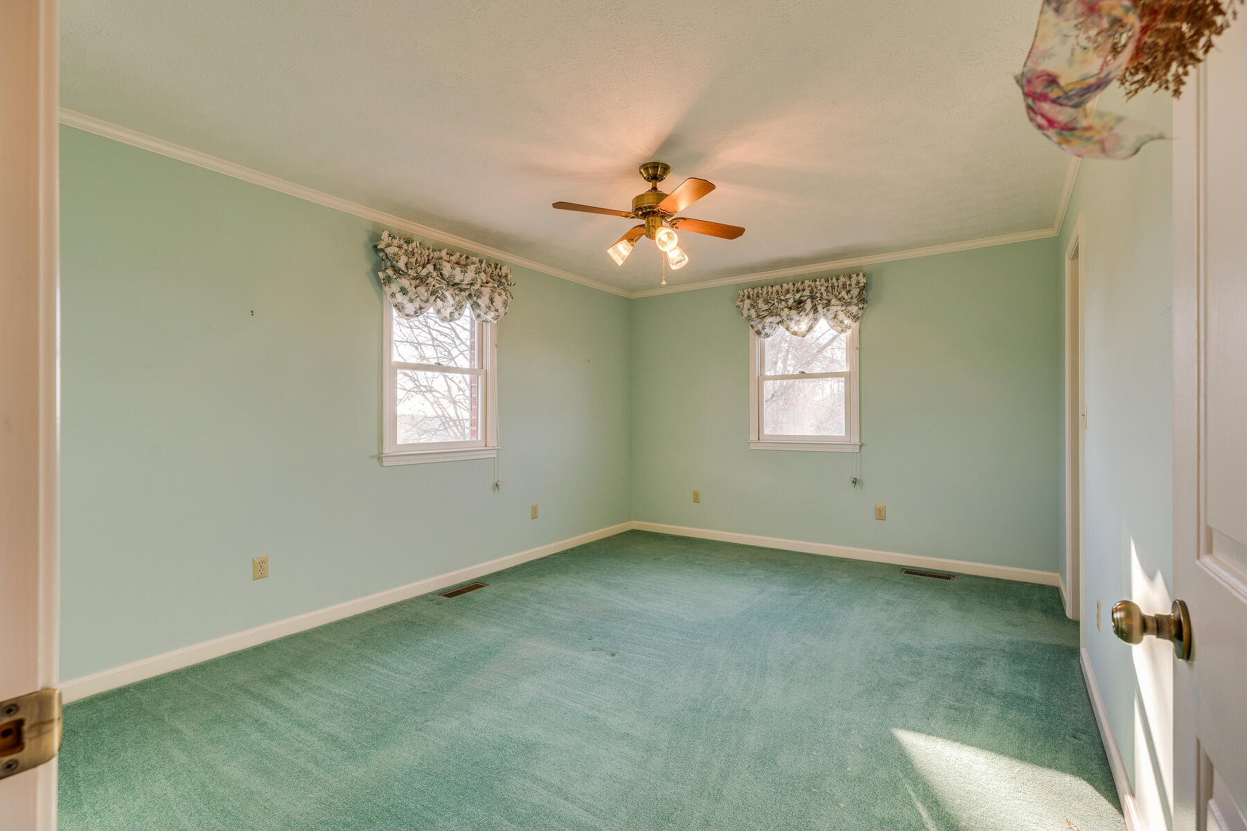 315 Hickman Road Piney Flats, TN 37686 - Photo 36 of 59 036