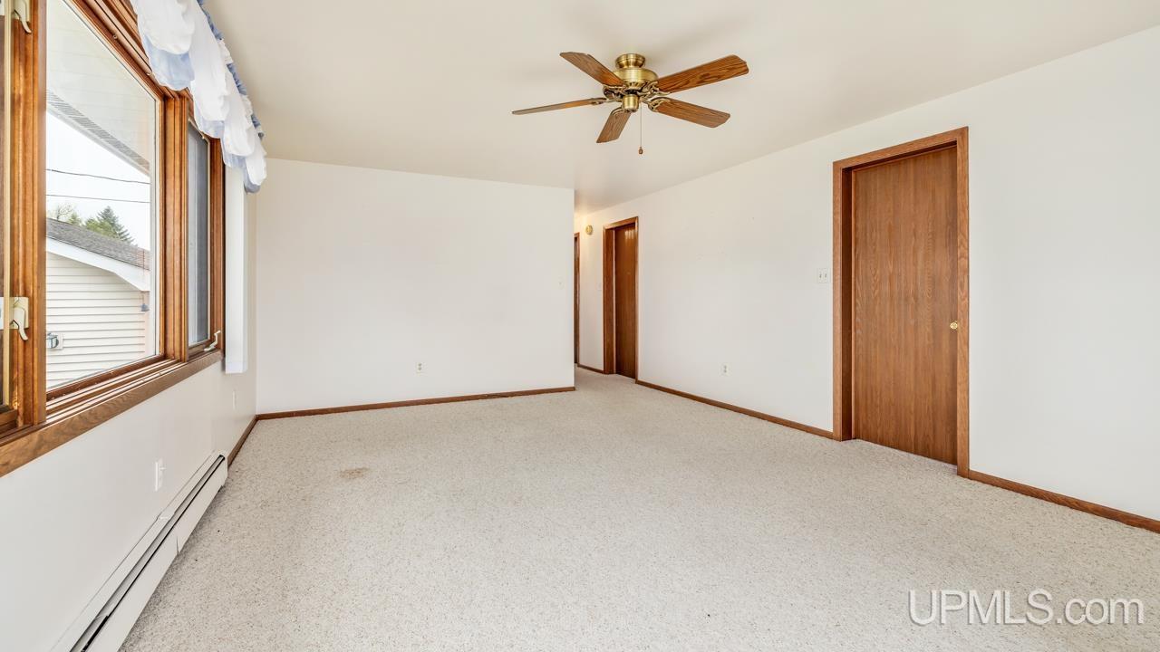 3949 20th Road Gladstone, MI 49837 - Photo 15 of 31