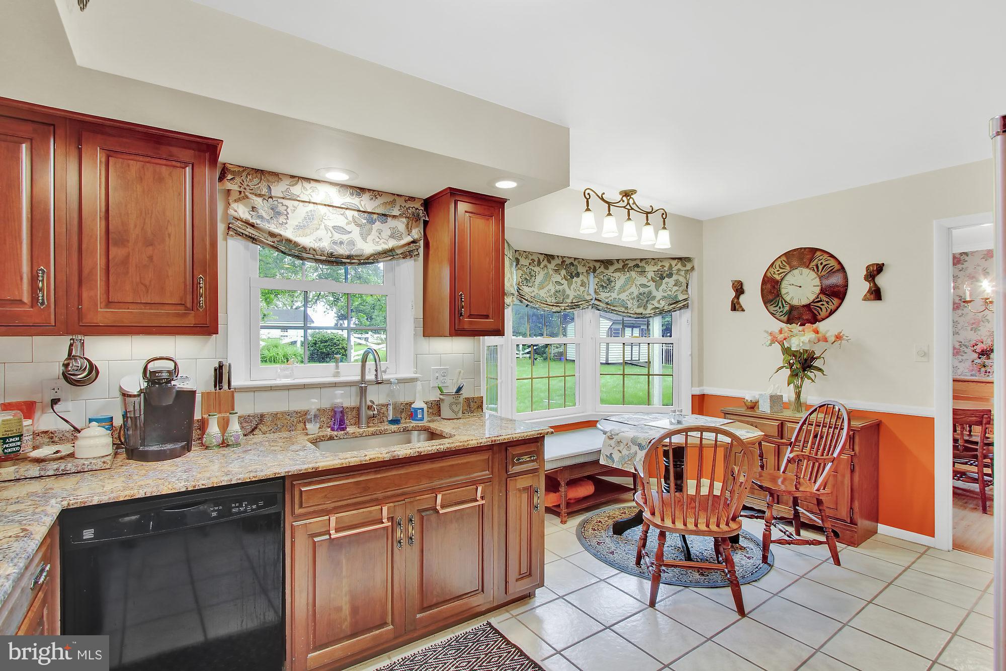 2920 Round Hill Road York, PA 17402 - Photo 13 of 27 Gallery Image 13
