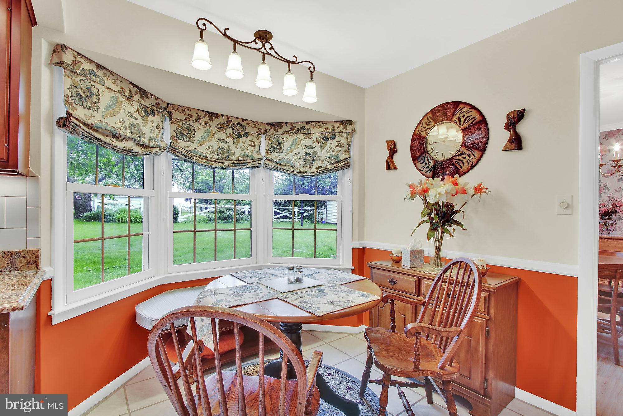 2920 Round Hill Road York, PA 17402 - Photo 9 of 27 Gallery Image 9