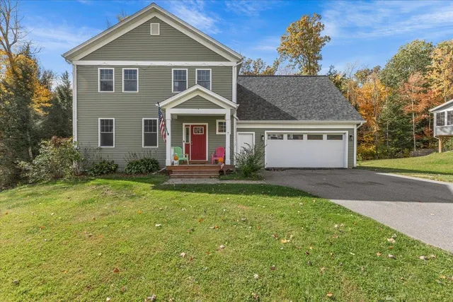 $825,000 | 7 Evergreen Drive, Essex, VT 05452