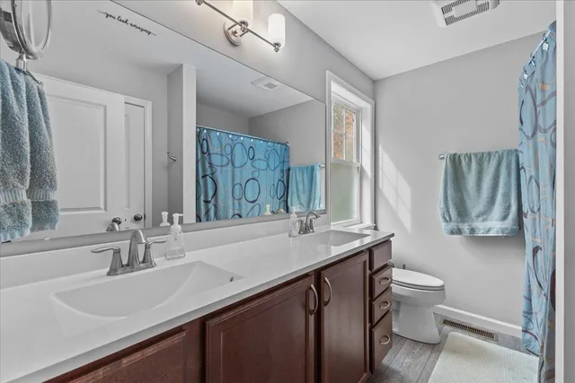 $825,000 | 7 Evergreen Drive, Essex, VT 05452