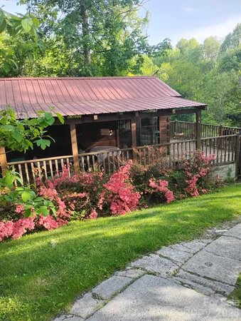 $164,900 | 36 Luther Franklin Lane, Newland, NC 28657