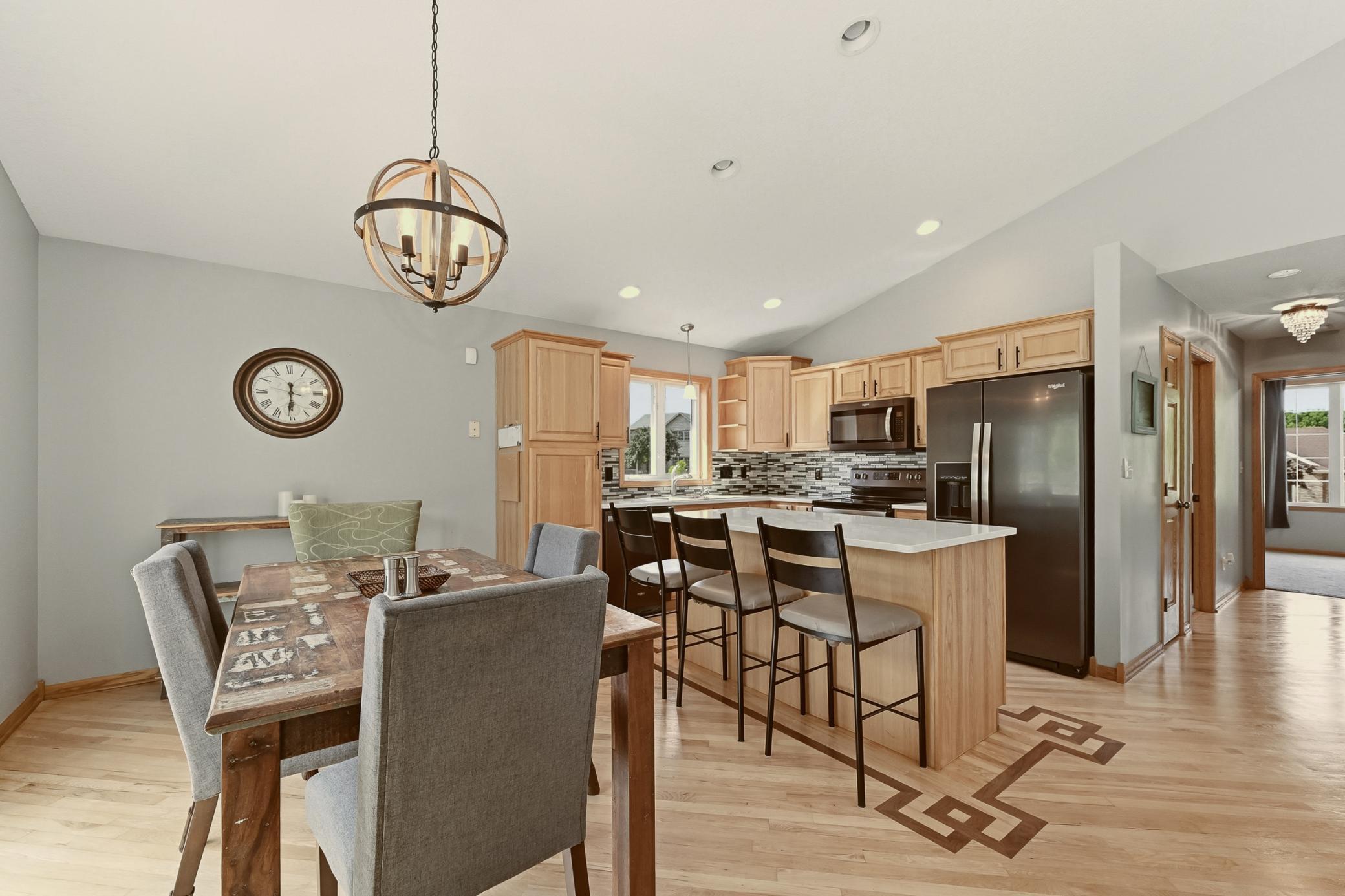 657 South Pointe Court Southwest Rochester, MN 55902 - Photo 7 of 38