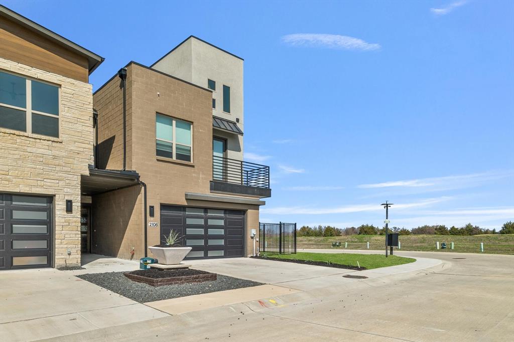 2108 Psalm Circle Heath, TX 75126 - Photo 3 of 39