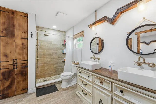 $390,000 | 26310 Fishermans Road, Paisley, FL 32767