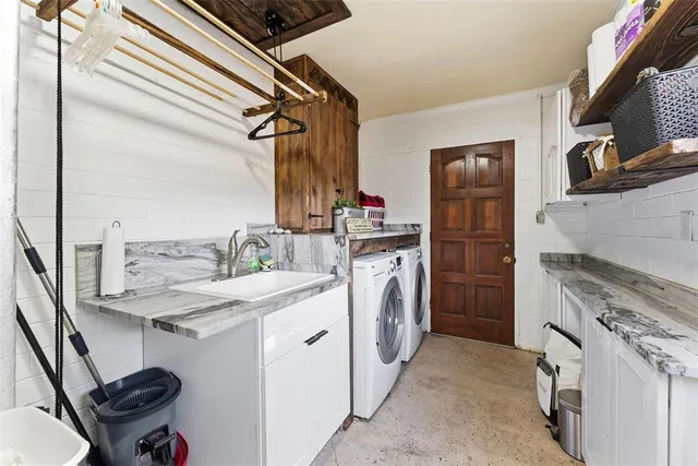 $390,000 | 26310 Fishermans Road, Paisley, FL 32767