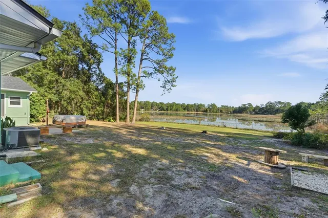 $390,000 | 26310 Fishermans Road, Paisley, FL 32767