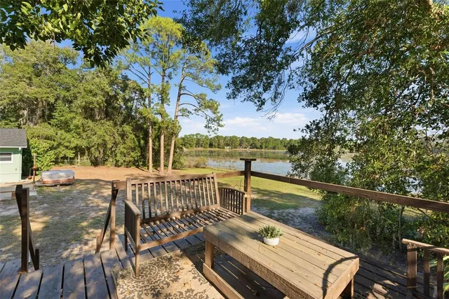 $390,000 | 26310 Fishermans Road, Paisley, FL 32767