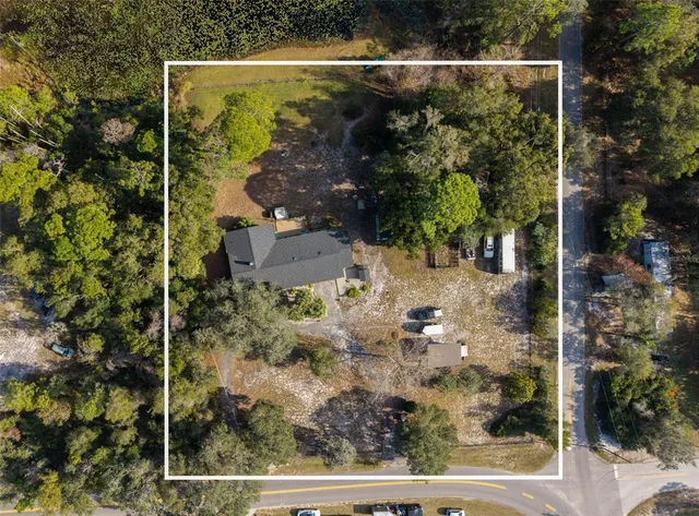 $390,000 | 26310 Fishermans Road, Paisley, FL 32767
