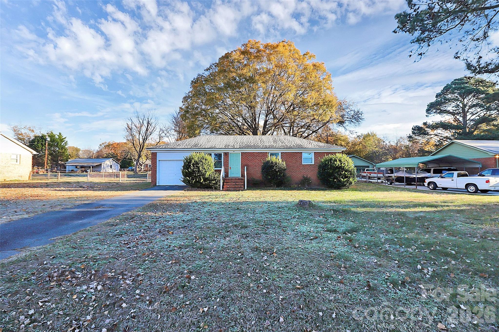 3201 Smith Farm Road Matthews, NC 28104 - Photo 3 of 30