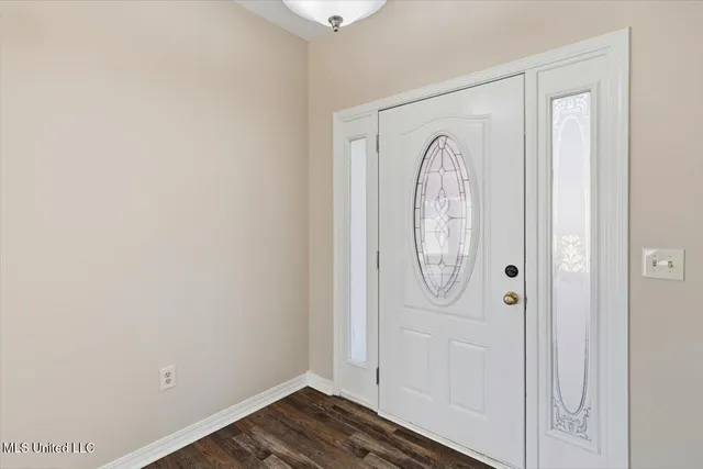 $2,700 | 201 Heritage Drive, Madison, MS 39110