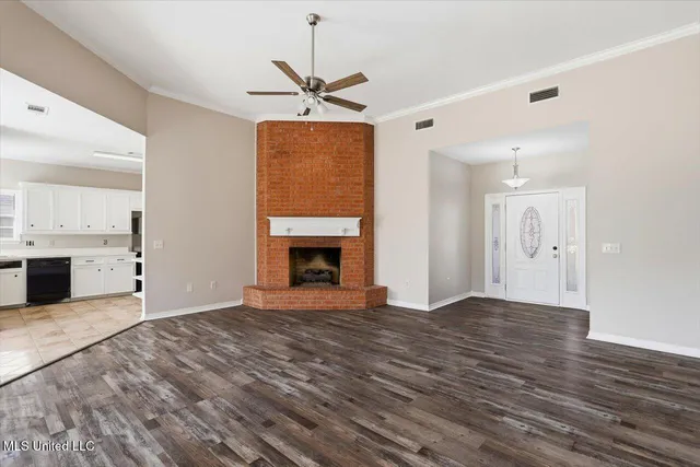 $2,700 | 201 Heritage Drive, Madison, MS 39110