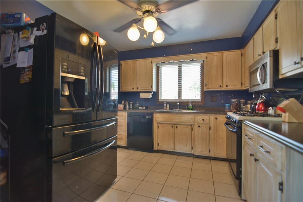 121 Roth Street Houston, PA 15342 - Photo 18 of 20 Gallery Image 18