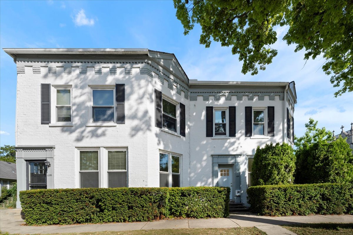1097 Tower Road, Unit A Winnetka, IL 60093 - Photo 1 of 17 front view of a building