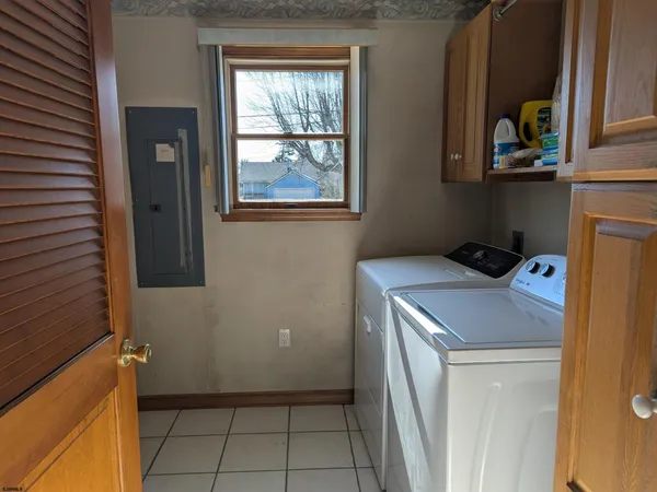 $310,000 | 212 Norfolk Avenue, Egg Harbor City, NJ 08215