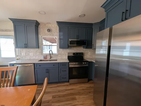 $310,000 | 212 Norfolk Avenue, Egg Harbor City, NJ 08215