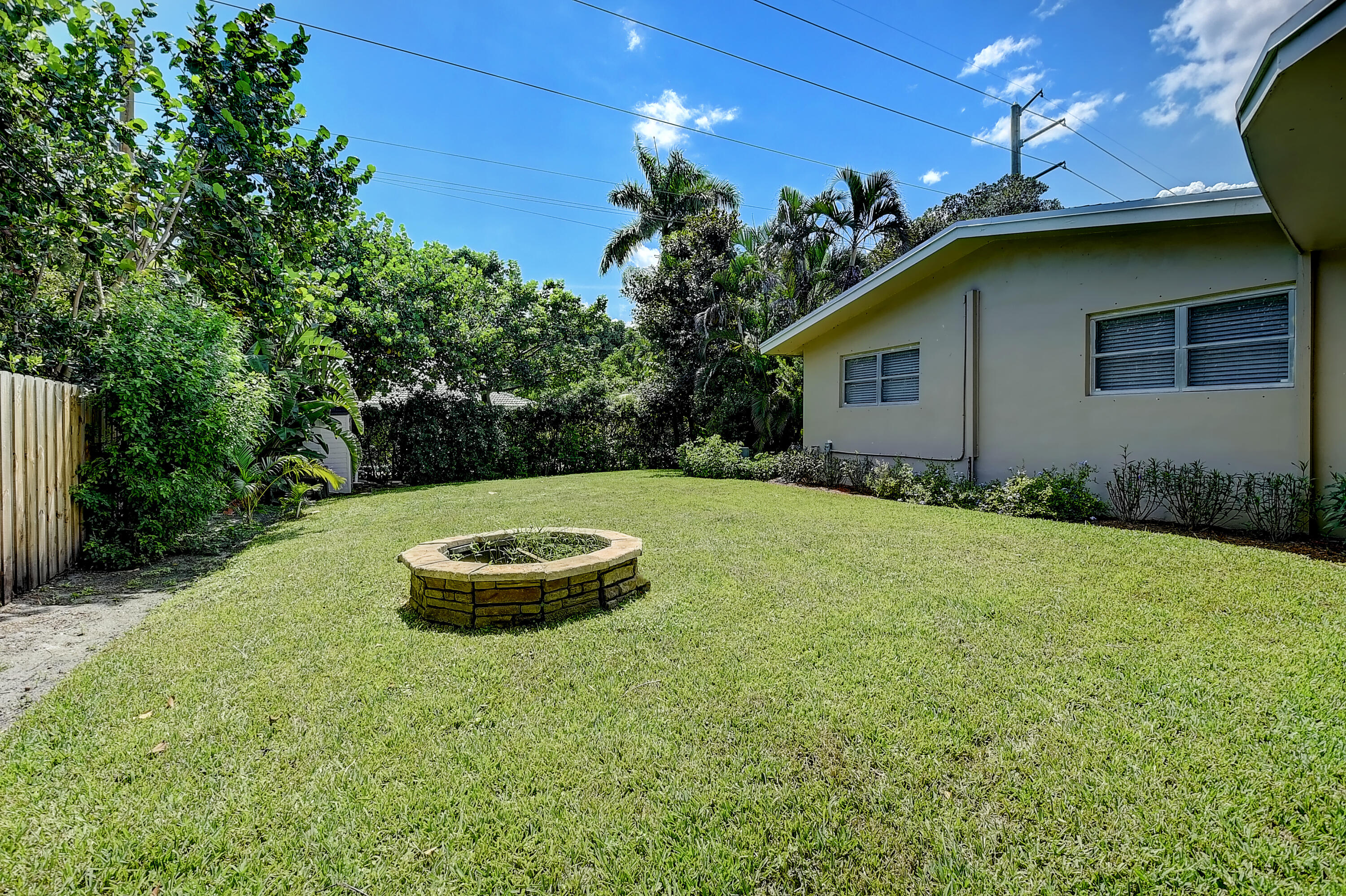 670 Southwest 7th Street Boca Raton, FL 33486 - Photo 36 of 47 09_virtuals1 (9)