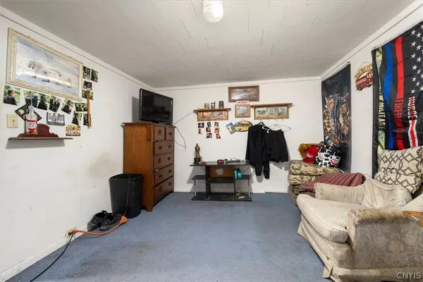 $390,000 | 11607 North Gage Road, Deerfield, NY 13304